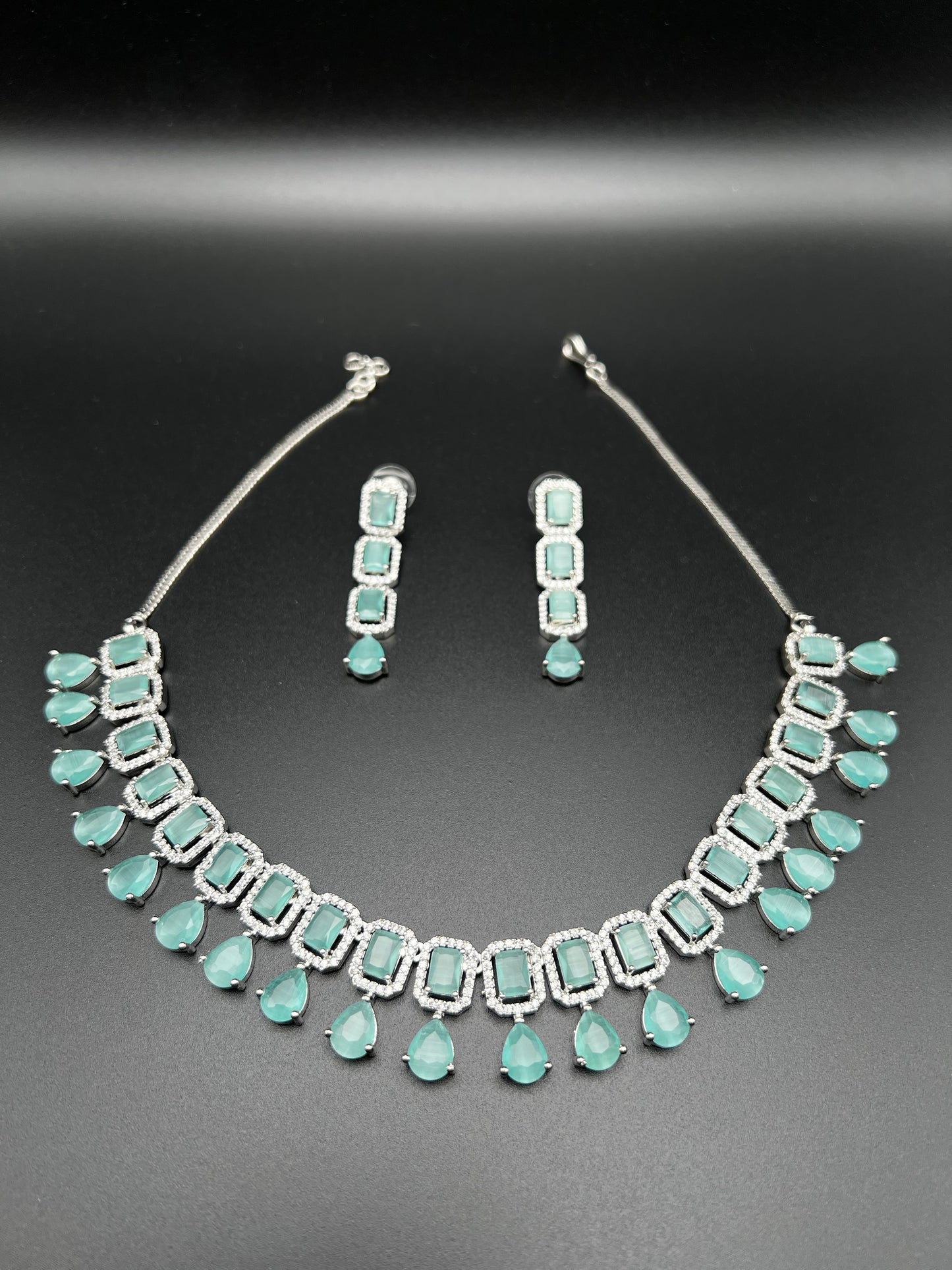 Emerald Frost Set with necklace and earrings